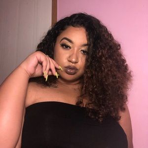 Meet your Posher, Allie